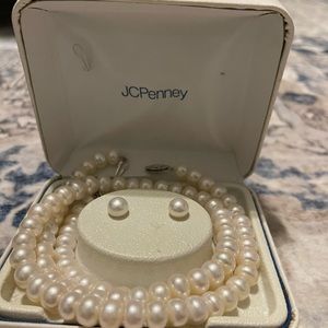 JCPenney pearl earrings, necklace and bracelet